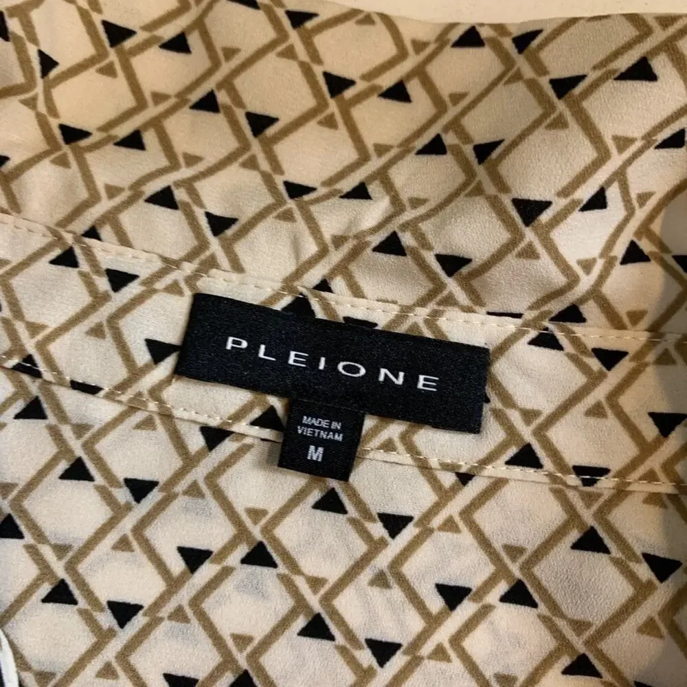 Pleione Shirt Womens M Medium Beige Black Check Tab Sleeve Button Up Pocket